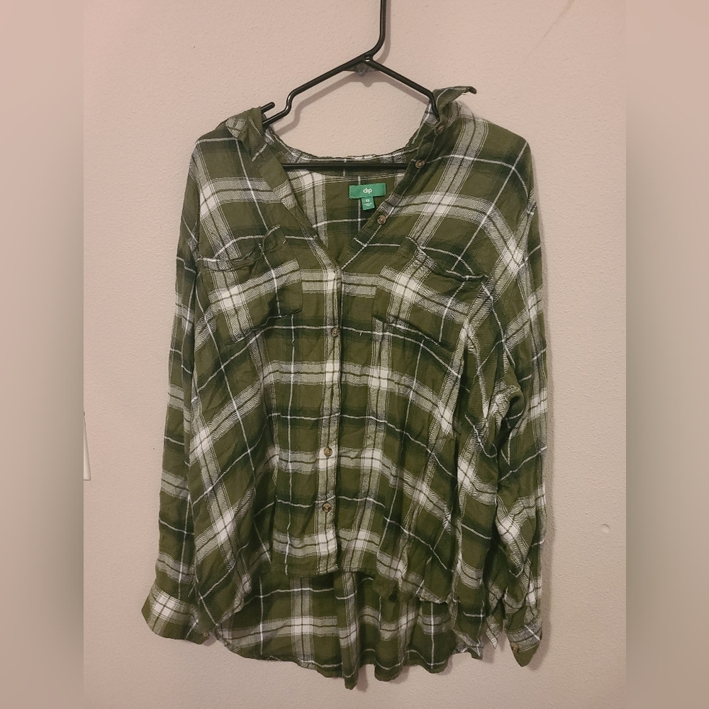 green plaid long sleeve shirt